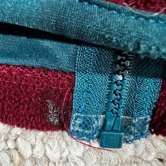 Ll Bean Vintage Maroon Fleece Teal Zip Front Fleece Size Women’s Medium ?? - Picture 6 of 7